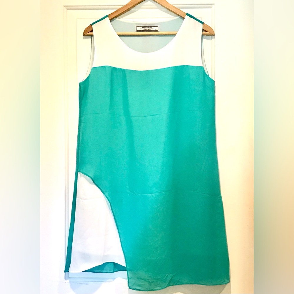 Sleeveless Teal and White Colorblock Shift Dress L/XL